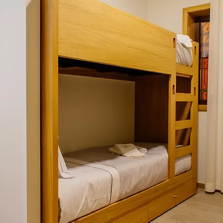 Venceslau Wine Boutique * ヴィラ・ド・コンデ